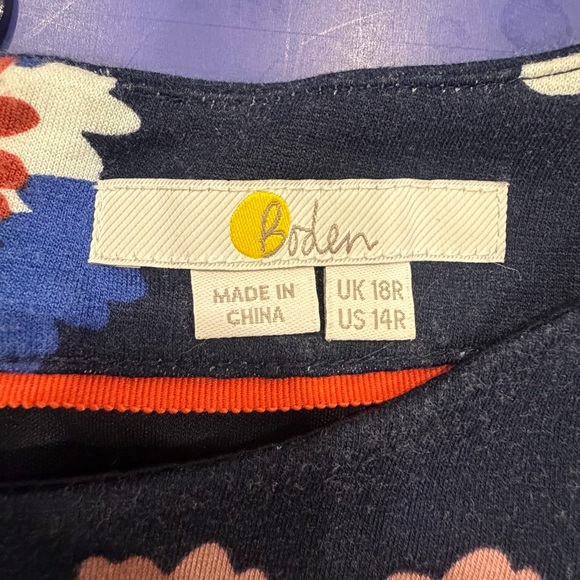 Boden 14 Navy blue Floral Midi Dress belt full skirt flowers lined short sleeve - Picture 12 of 14